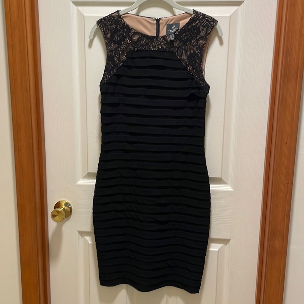 Adrianna Papell Black-Lace Detail Bodycon Dress